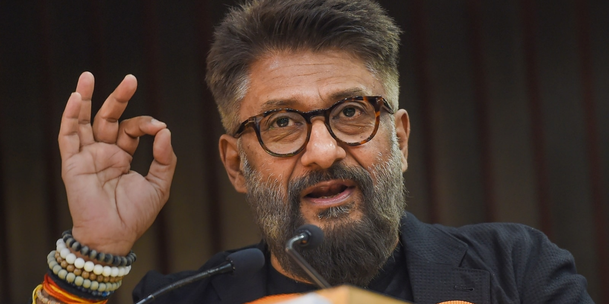 Filmmaker Vivek Agnihotri responds to users for calling pap culture in India disgraceful!