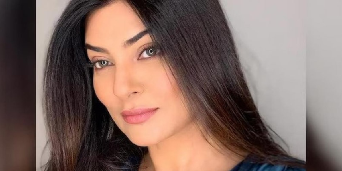 Actor Sushmita Sen kickstarts the shoot of Arya 3, after having her angioplasty done, says 