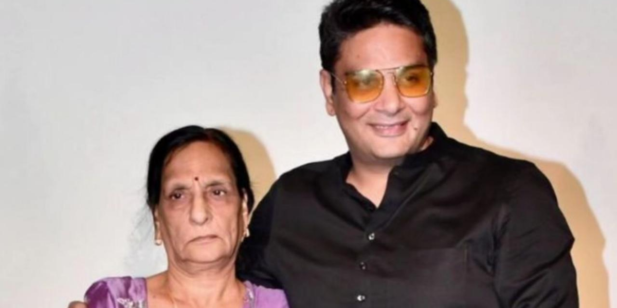 Mukesh Chhabra pens a heartfelt note for late mother, filmmaker Anubhav Sinha consoles him! Read more
