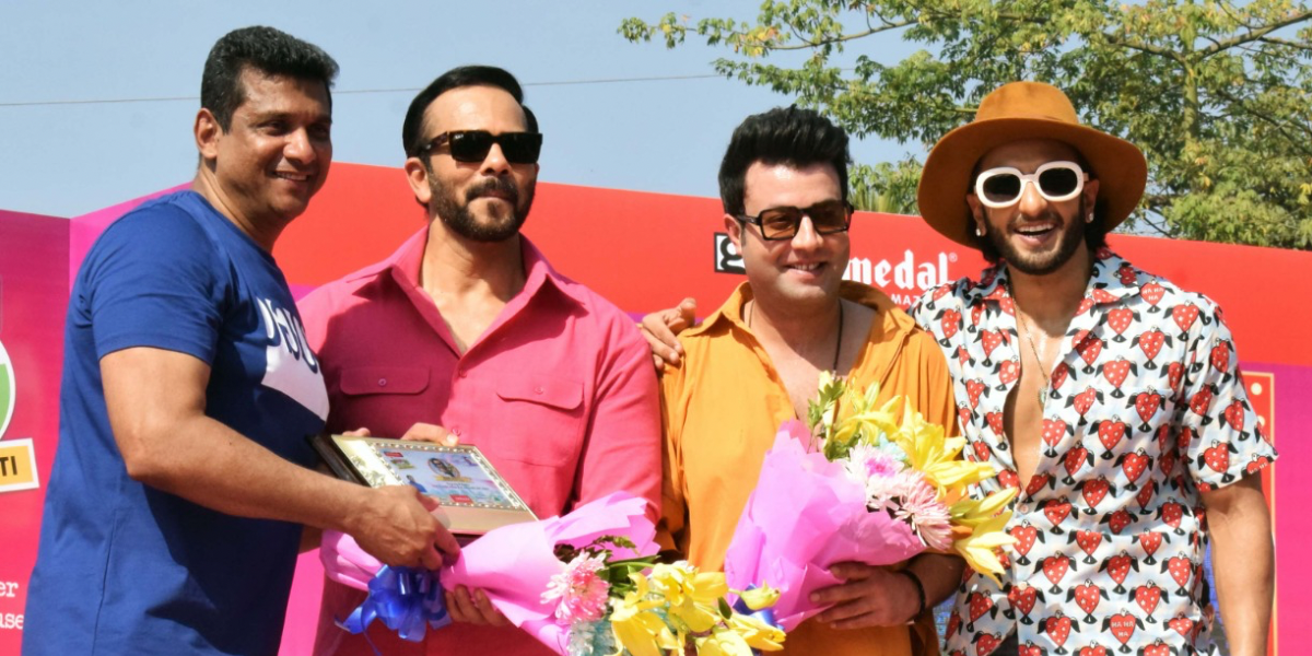 Ranveer Singh, Rohit Shetty , Varun Sharma came to promote their film Cirkus at Malad Masti.