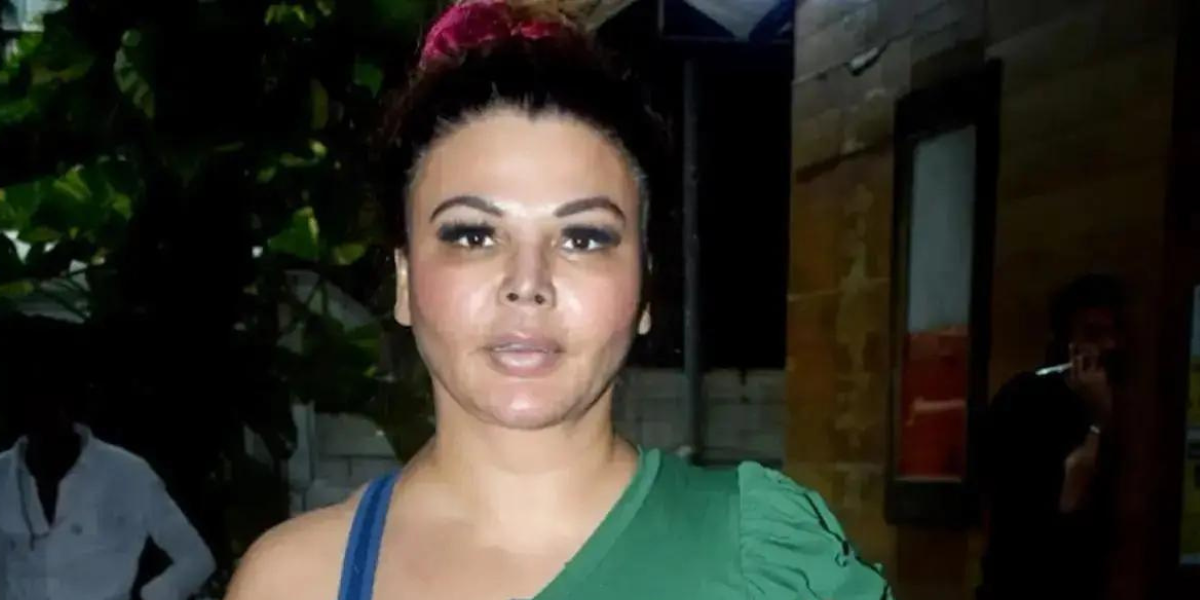 Salman Khan extended his support to Rakhi Sawant after her mother's demise