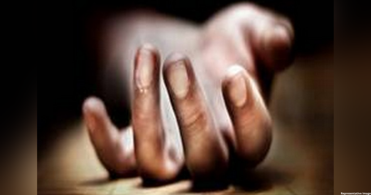 Scolded for playing mobile games, minor girl kills self