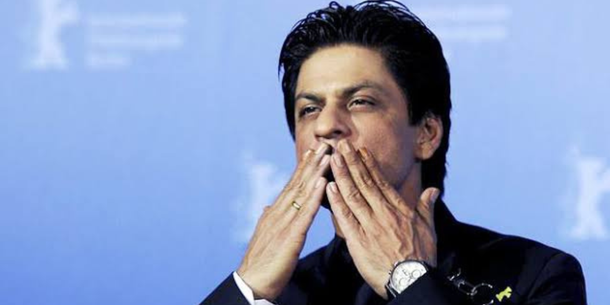 Shah Rukh Khan thanks everyone for showering immense love on Pathaan