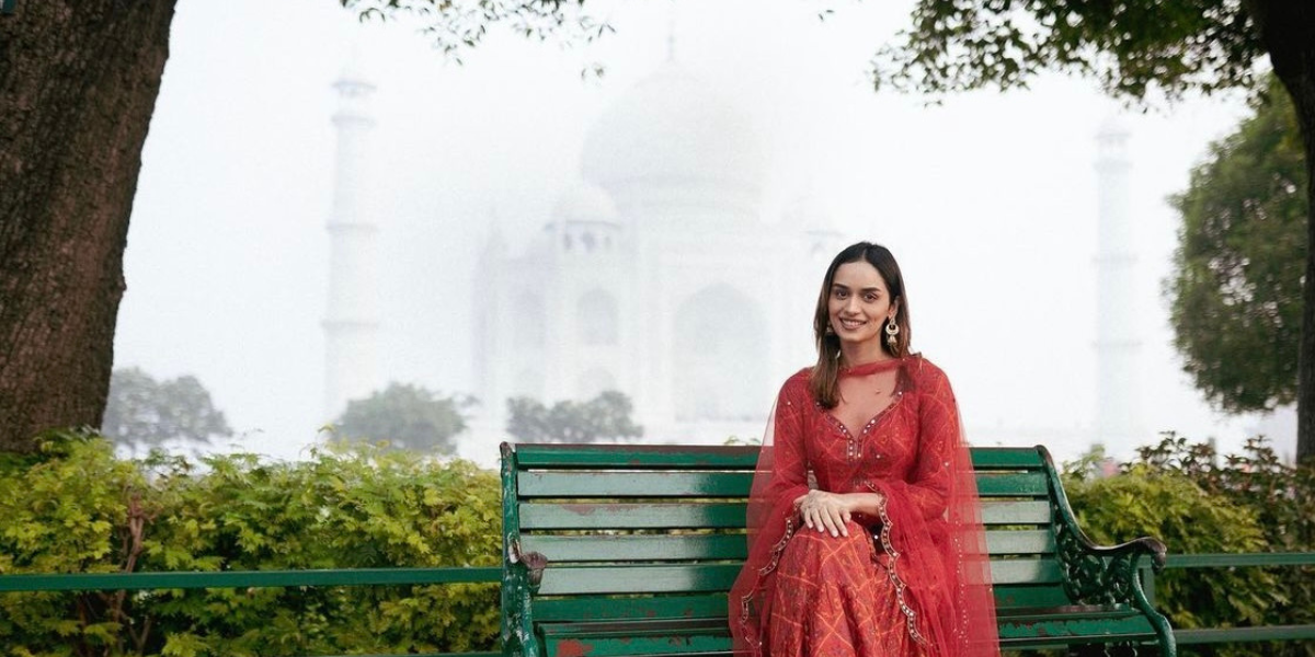 Manushi Chhillar visits Taj Mahal after 6 years, says 